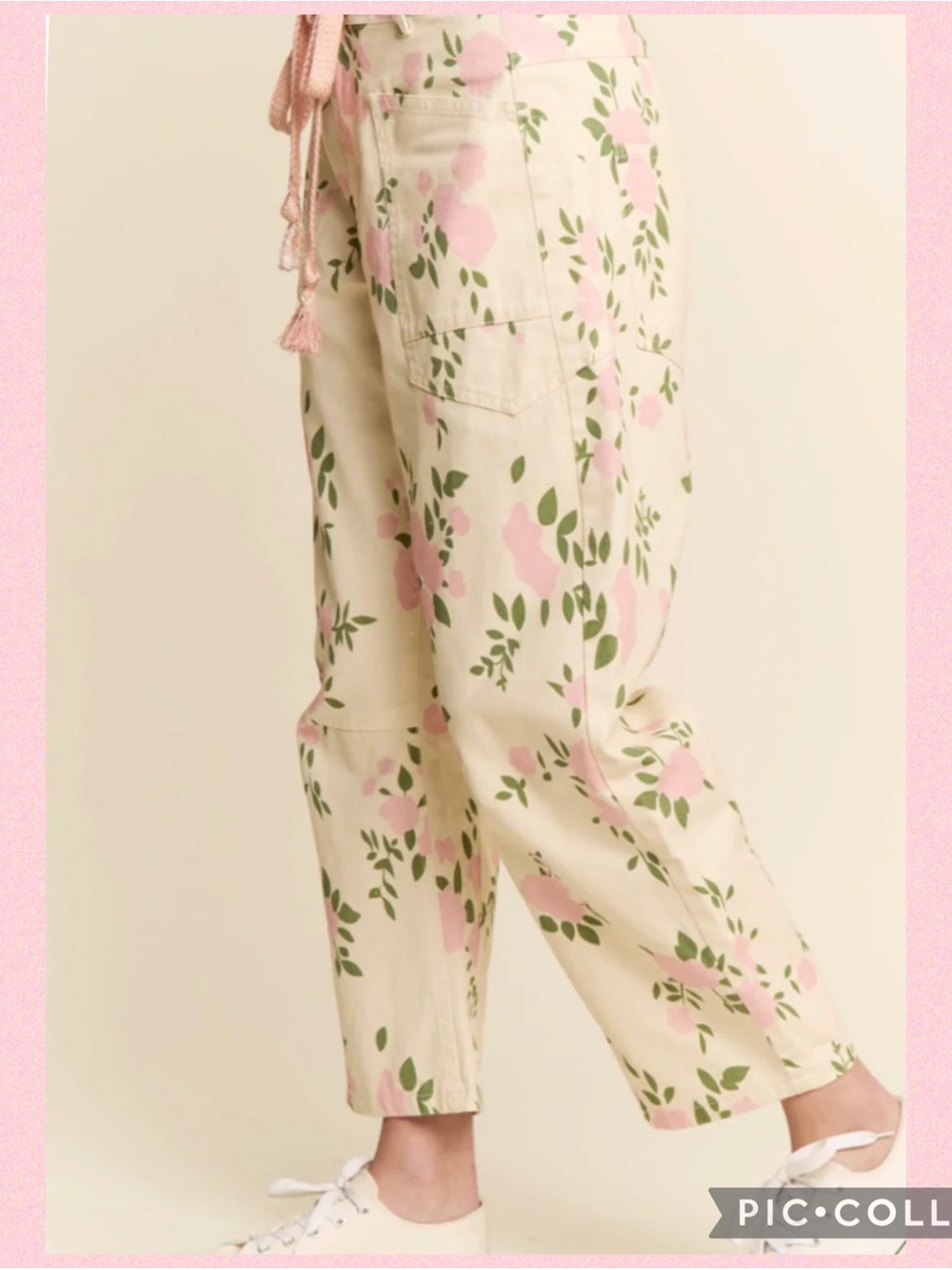 🌸Pink Floral Print Barrel Jeans🌸